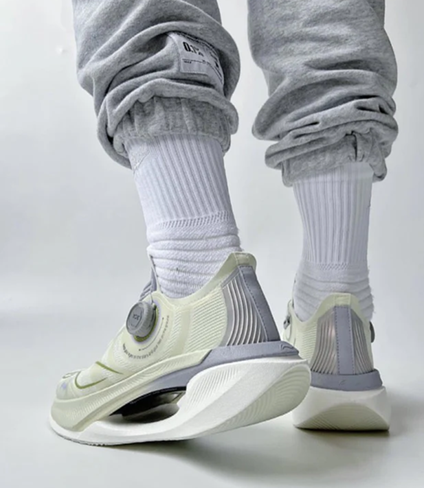 Tênis Nitro Tecnologia Airflex — Performance, Conforto e Estilo